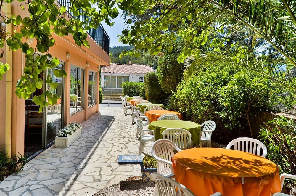 Hotel Le Virevent Saint-Raphaël Exterior foto